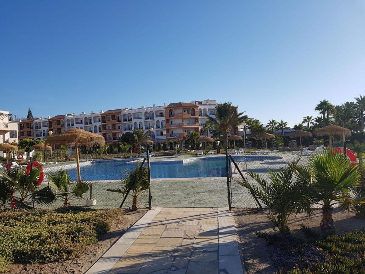 Casa Baja Naturista Con Patio En Primera Linea De Playa Con Piscina Comunitaria! 베라 외부 사진